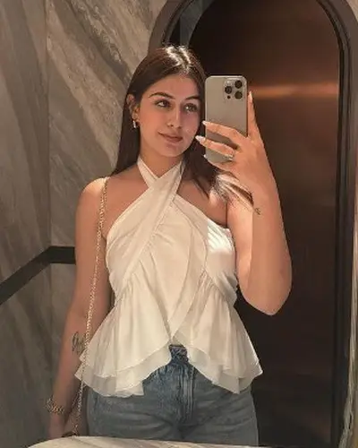 Mona Tiwari